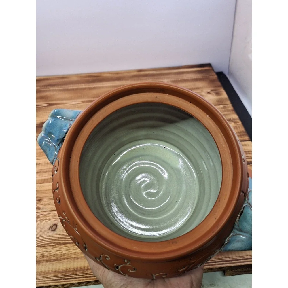 Wendy Summers Pottery Red Clay Bean Crock Pot Artisan Floral Blue Drip Glaze 5x6